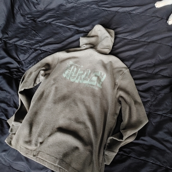 Hurley sweater - Picture 4 of 6